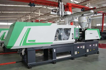 果筐注塑機(jī)大概賣(mài)多少錢(qián)一臺(tái)?幾萬(wàn)到幾十萬(wàn)不等!