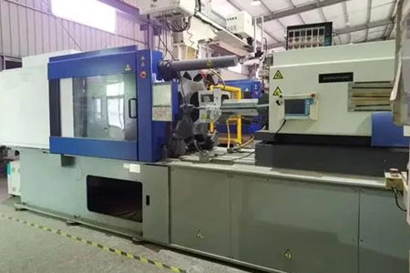 大型二板注塑機導軌腐蝕了如何修復？