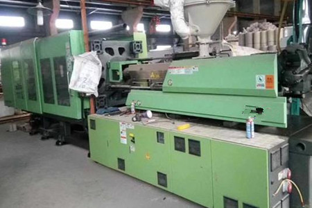 大型注塑機(jī)產(chǎn)品色差怎么控制？我來(lái)告訴你！